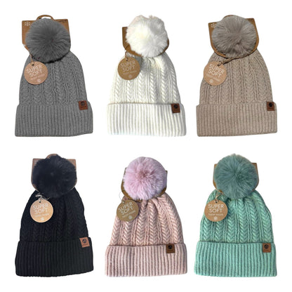 Winter Damen Mütze » Bommelmütze Nora Mit Teddy » Strickmütze mit Flechtoptik » Wintermütze mit Bommel