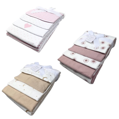 4er Pack Moltontücher » Geschenkset » Baby Spucktuch 76 x 76 cm » Wickelunterlage aus Baumwolle » leichte Decke & Stilltuch » Baby Starter-Set